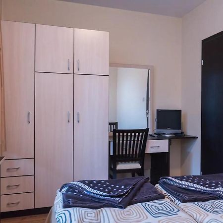 Charming, Fully-Furnished, 2-Bedroom Apartment บันสโก ภายนอก รูปภาพ