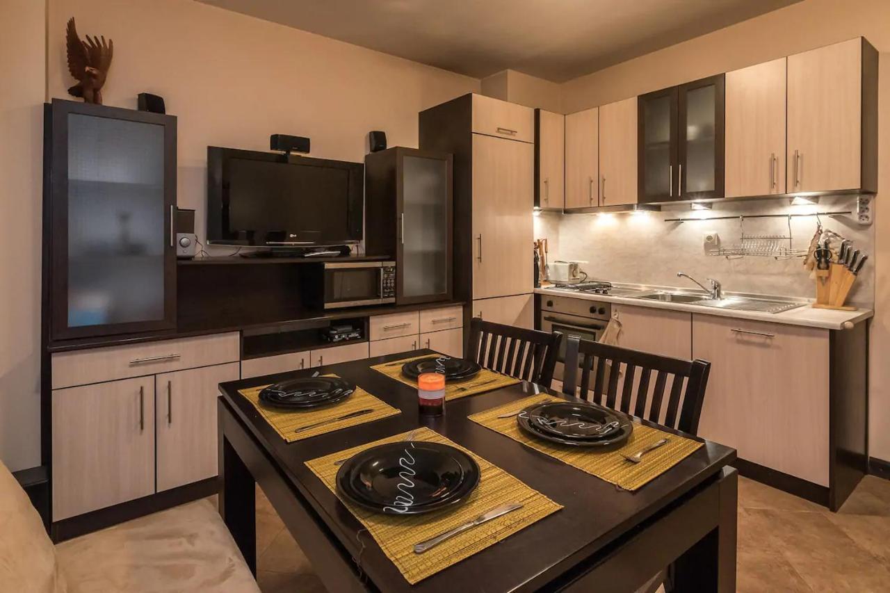 Charming, Fully-Furnished, 2-Bedroom Apartment บันสโก ภายนอก รูปภาพ