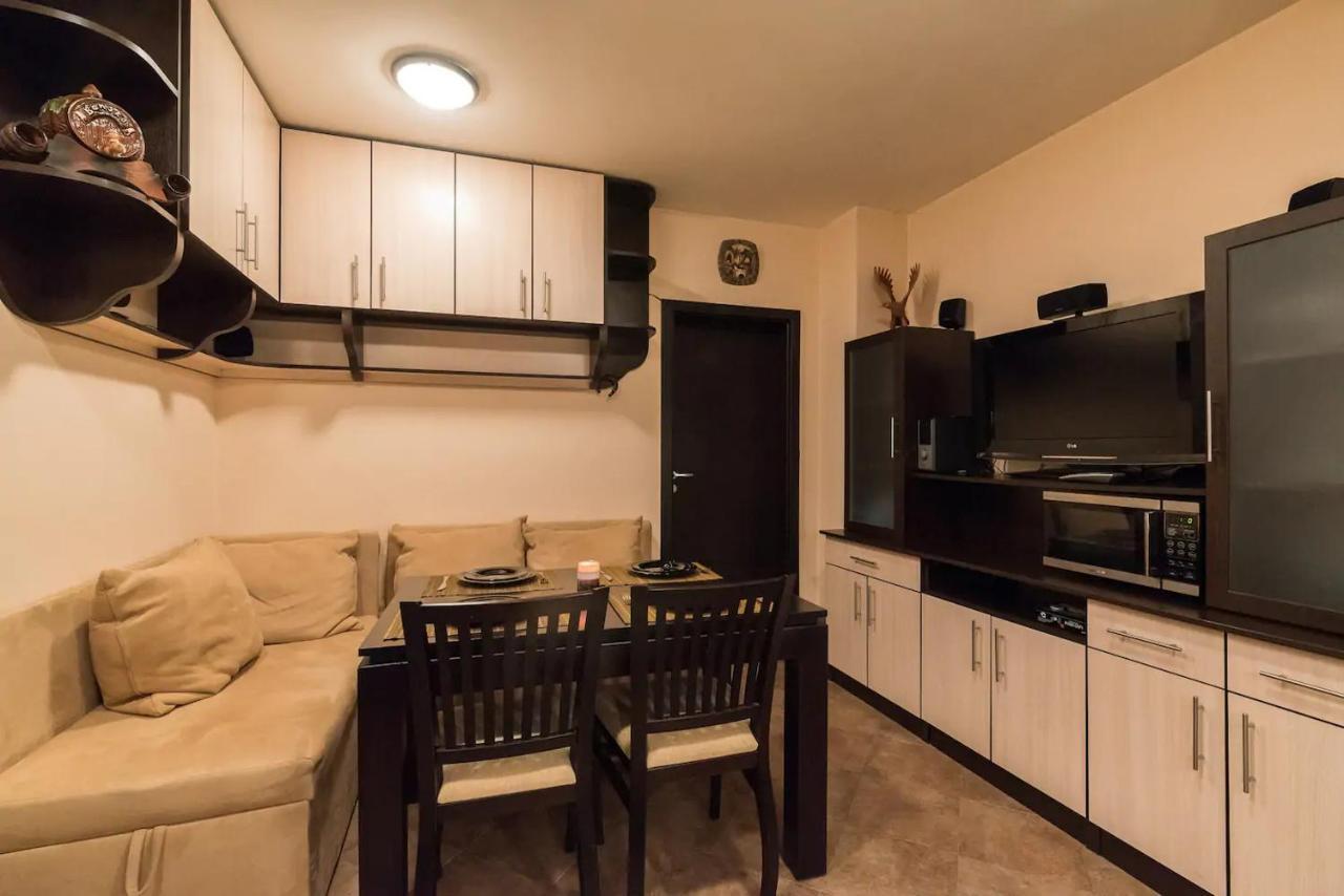 Charming, Fully-Furnished, 2-Bedroom Apartment บันสโก ภายนอก รูปภาพ